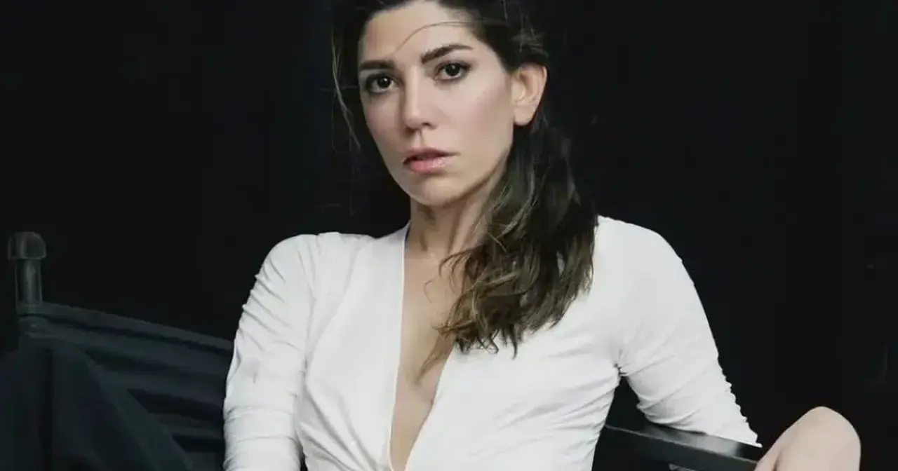 Ceren Moray kimdir? Kaç yaşında, nereli, evli mi? Uzak Şehir'in Meryem'i  hangi dizilerde oynadı? - İlkhaber Gazetesi