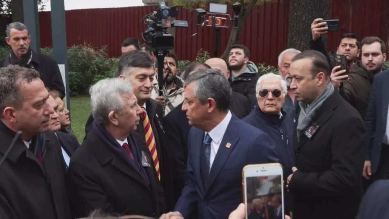 İlber Ortaylı için Galatasaray Üniversitesinde tören düzenleniyor