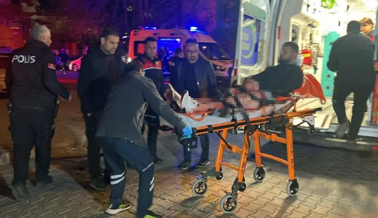 Nevşehir’de parkta bıçaklı kavga: 3 yaralı