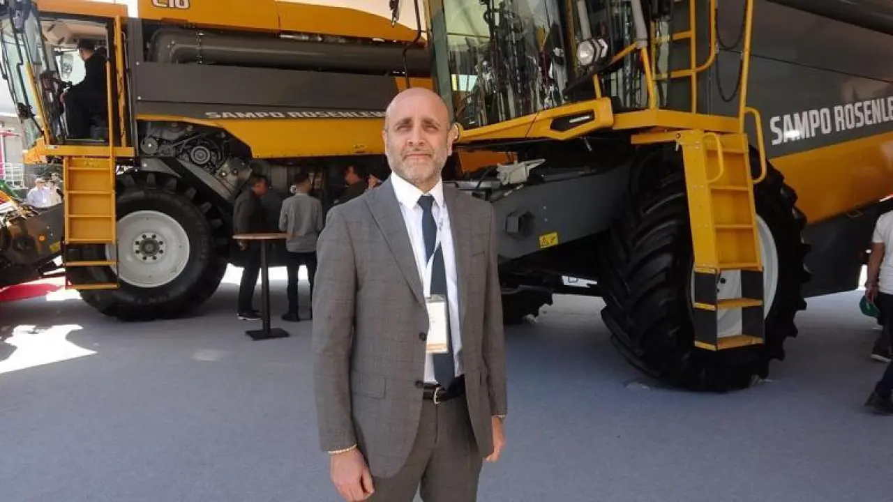 Sampo Rosenlew biçerdöverleri Türk çiftçisiyle buluştu