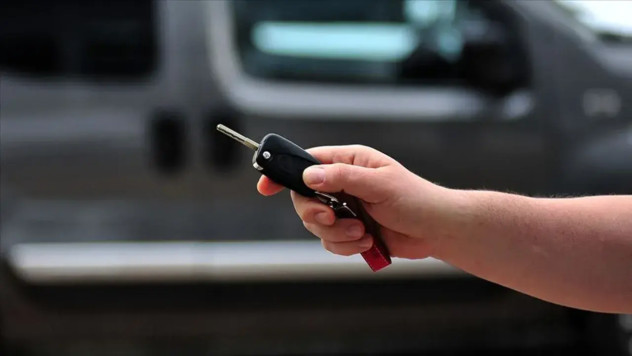 Emeklilere (4A, 4B, 4C) ÖTV’siz araç yasası Meclis’ten geçti mi, ne zaman çıkacak? ÖTV’siz araç kimleri kapsıyor?